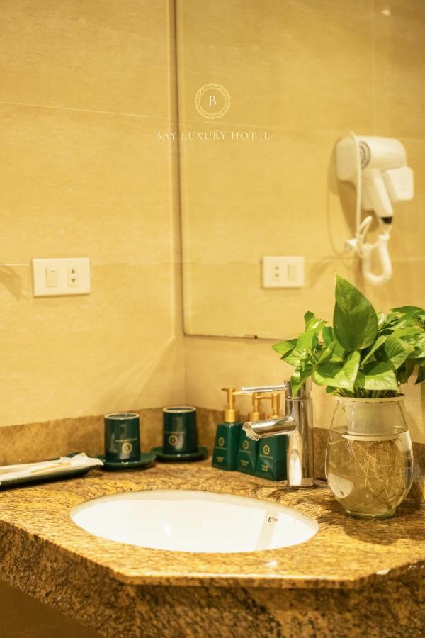 Bay Luxury Hotel & Spa - No 9 Nguyen Truong To, Ha Noi ハノイ市 エクステリア 写真