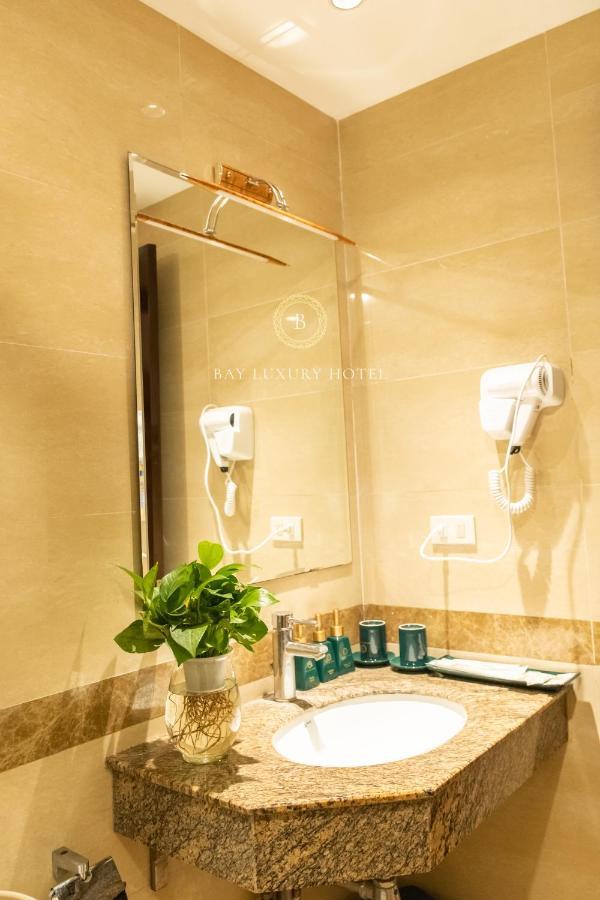 Bay Luxury Hotel & Spa - No 9 Nguyen Truong To, Ha Noi ハノイ市 エクステリア 写真